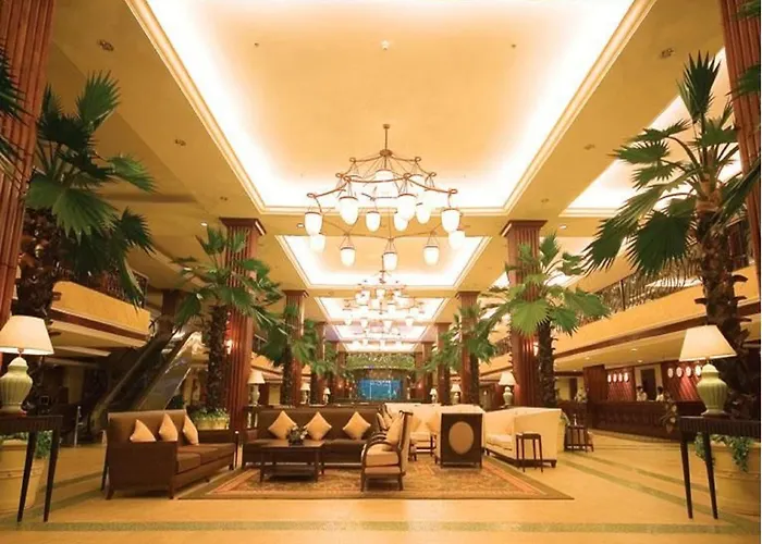 Phuket Graceland Resort&Spa